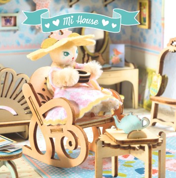 Mi-House, the Wonderful World of Miniatures!